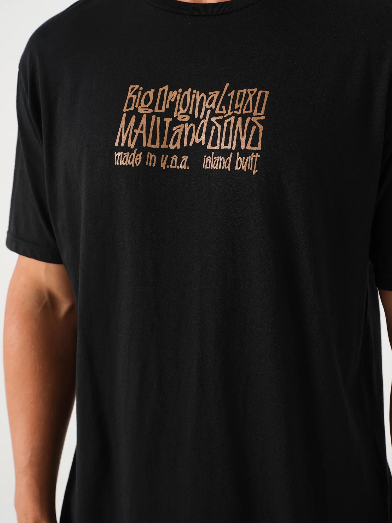 Island Built T-Shirt in Black - Image 3
